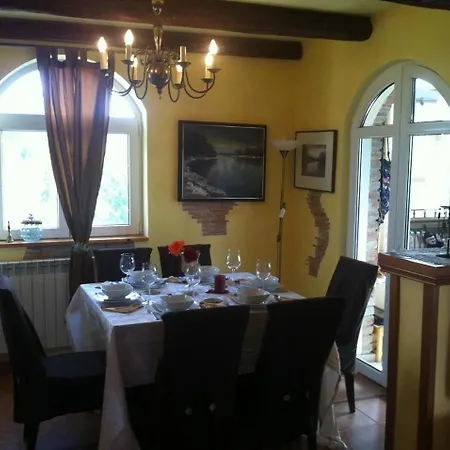 Ferienvilla Lucia Mit Pool Und Eigenem Tennisplatz Funtana